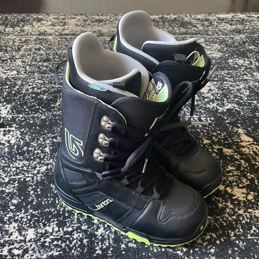Burton Snowboarding Boots Size 8